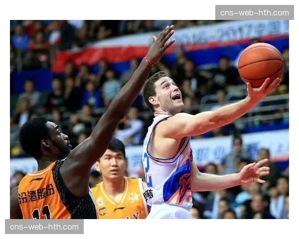 ·WNBA周边商品销售额同比激增35%，女篮商业价值持续攀升